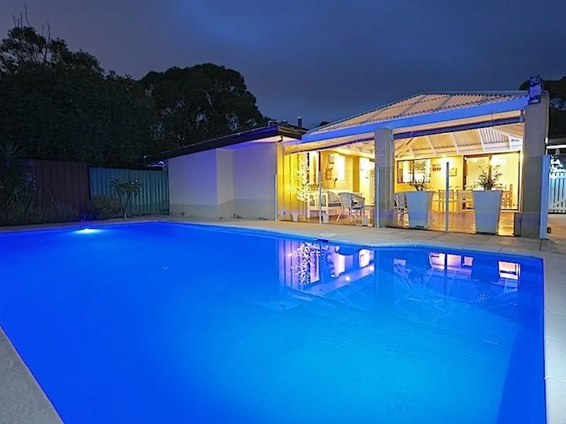 Family home with Pool