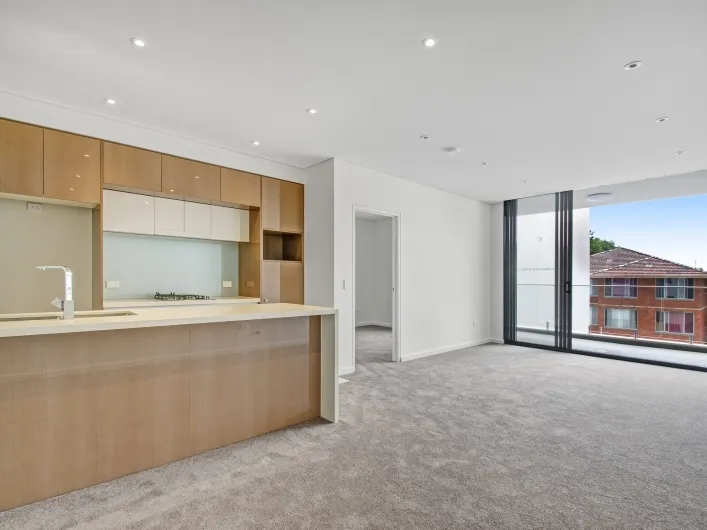 North Facing Executive 2 Bedroom Apartment