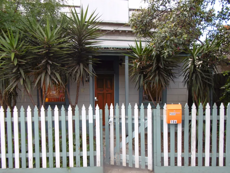 Furnished Victorian Cottage in South Melbourne