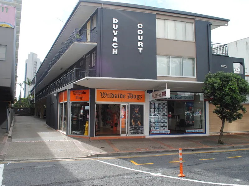 1 BEDROOM SURFERS PARADISE