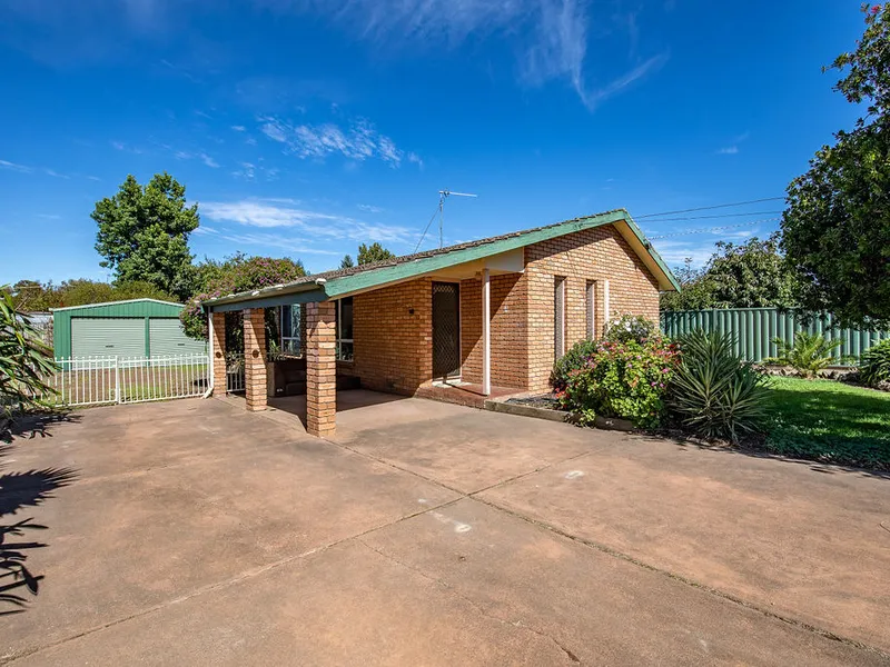 A Beautiful Brick Veneer Offering Plenty Of Charm And Character