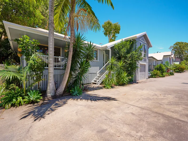 3-bed fully-furnished bungalow available short-term (Aug-Nov)