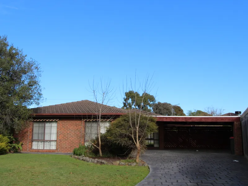 GREAT LOCATION & SPACIOUS LIVING