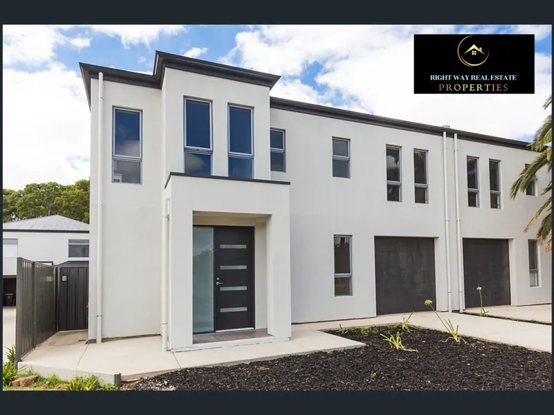 Great Location- Nearly brand new - 6.2kw Solar System Save$ on electricity.