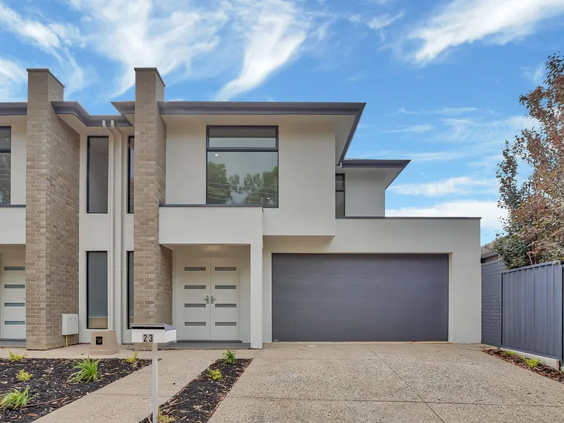 Brilliant Brand New Double Storey Townhouse Within East Marden Primary School Zone