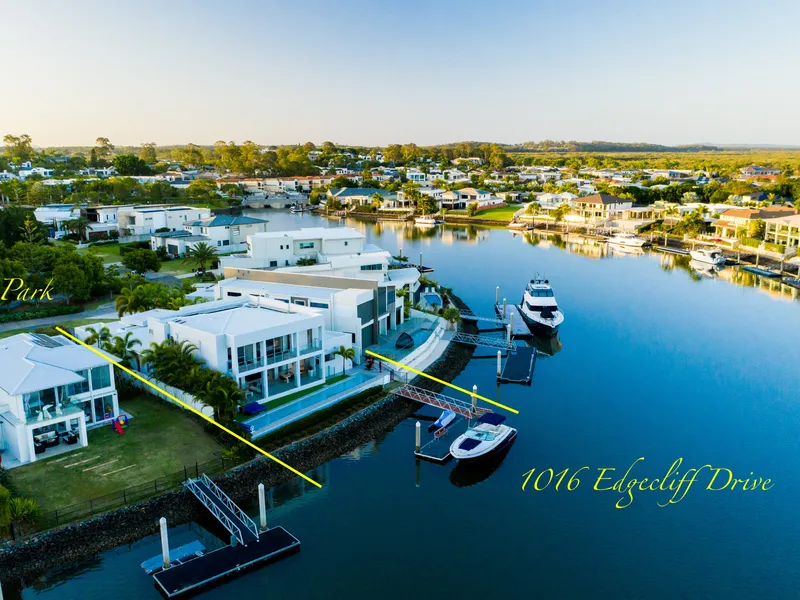 Modern, wide waterfront, private, long water views. Prestigious area. One of the best properties in Sanctuary Cove!