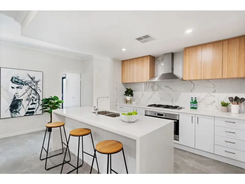 Prime location for in SCHOOL ZONE under offer by HONSUN REALTY !