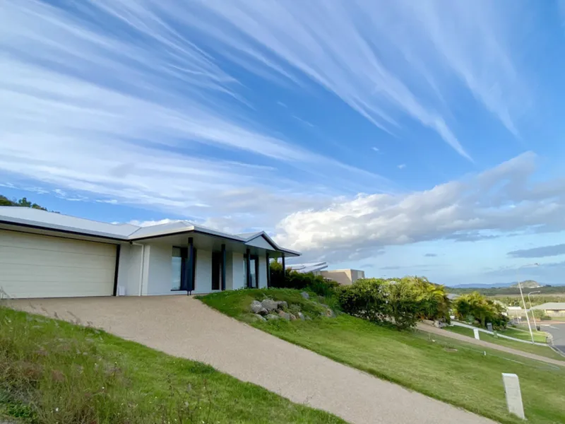 EXECUTIVE FAMILY HOME