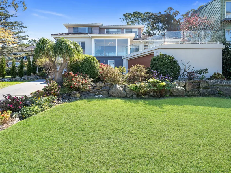 Light-Filled, Spacious, Family Entertainer