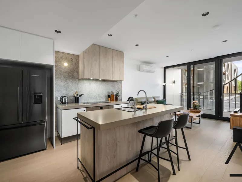 Near new 3 bedroom apartment for rent