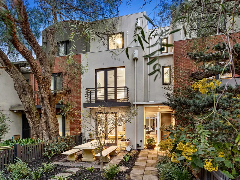 Serenity in the Heart of South Melbourne