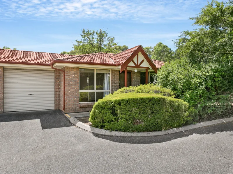 Well-Maintained, 2 Bedroom Unit