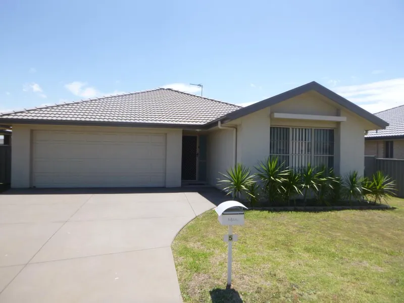 4 Bedroom Family Home