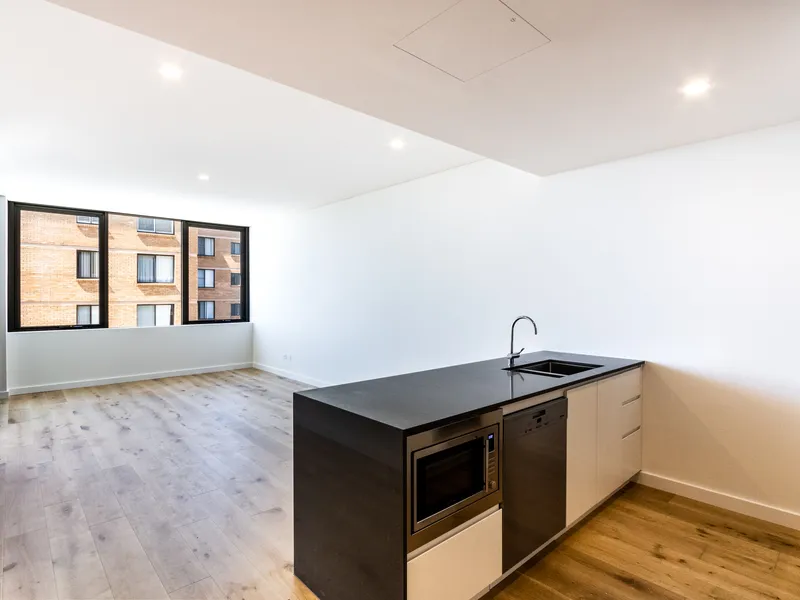 First Home Buyers! Brand New 1 Bedroom + Study Apartment With Water Views