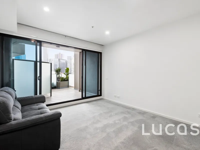 Spacious One Bedroom in Flinders Wharf