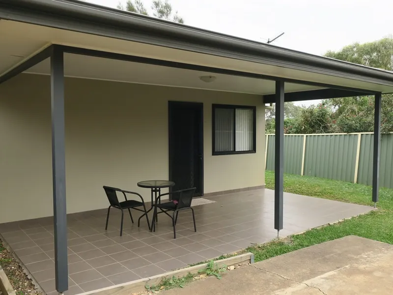 IN A PRIME LOCATION CLOSE TO PARKLANDS!!