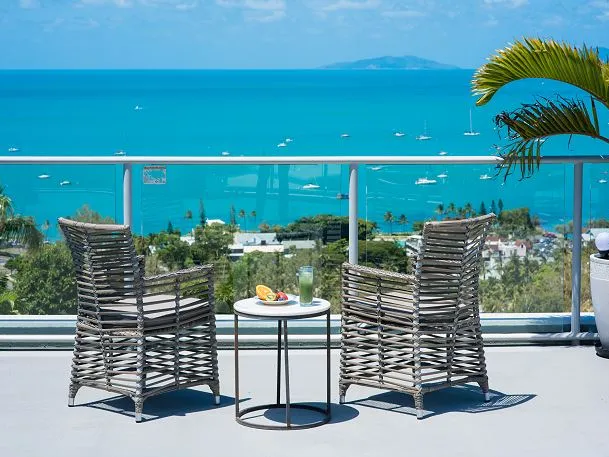180 Degree Views in Airlie Beach