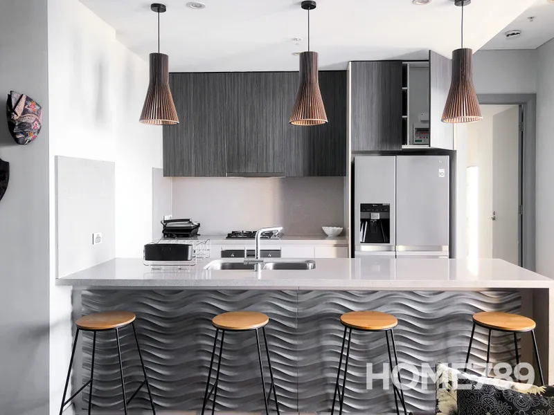 FURNISHED LUXURIOUS PENTHOUSE APARTMENT AVAILABLE!