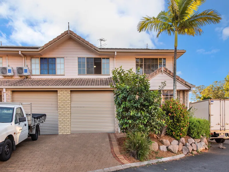 GREAT OPPORTUNITY IN HIGHLY SOUGHT AFTER COMPLEX!