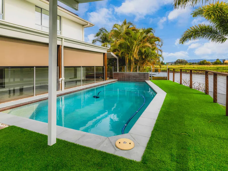 North Facing Family Home in Riverlinks!