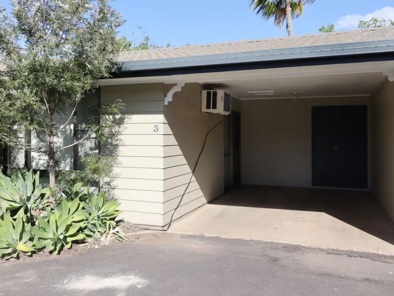 2 BEDROOM UNIT IN GREAT LOCATION