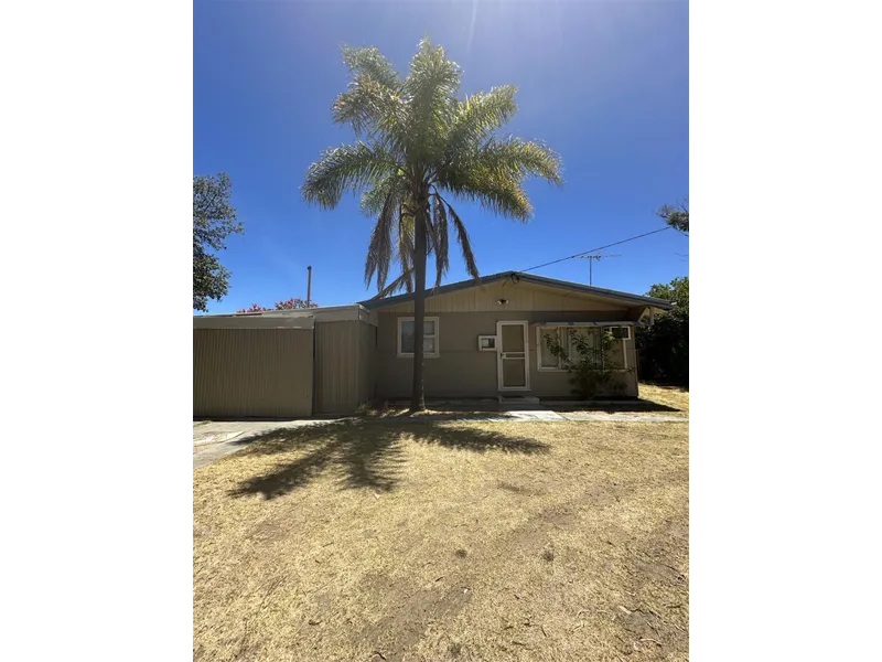 Charming 3x1 Cottage Home in Prime Mandurah Location