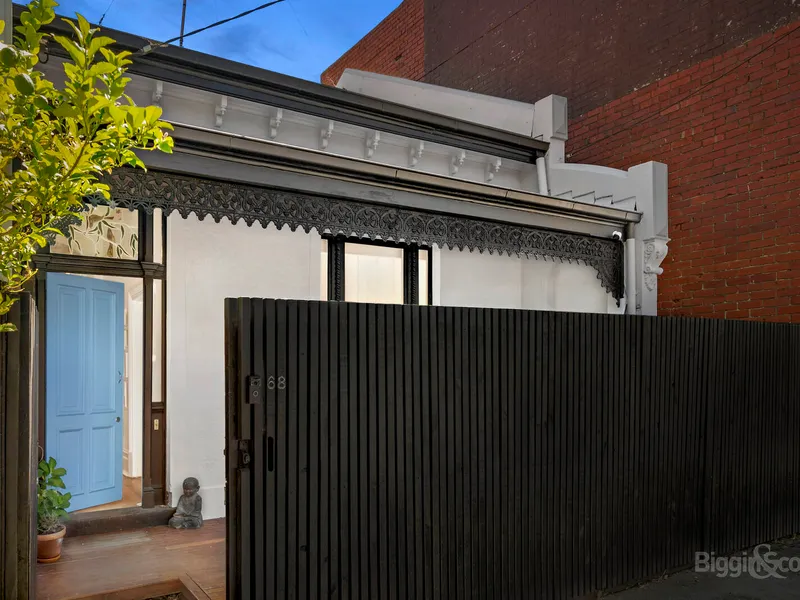 PERFECTING THE ART OF INNER-CITY LIVING