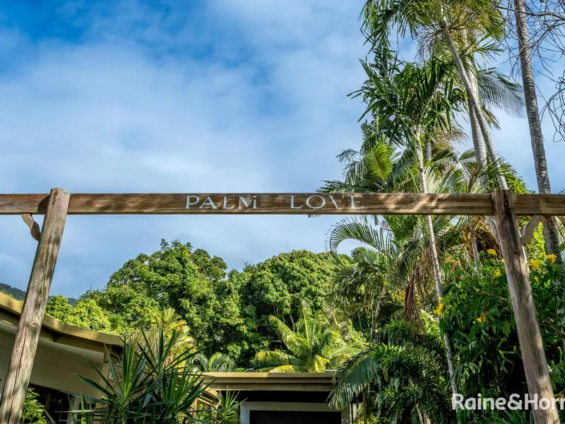 Great Location House with Pool in Palm Cove