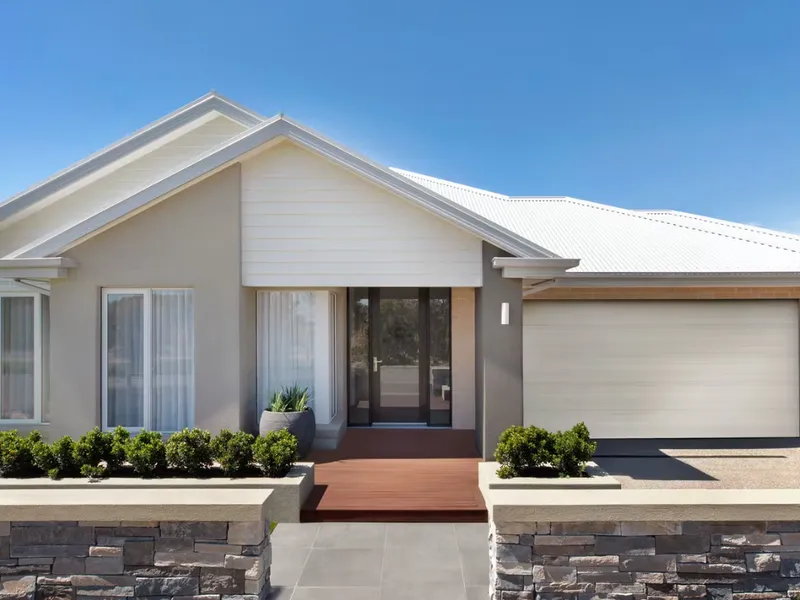 Metricon Langdon Home with a Pinnacle Facade.