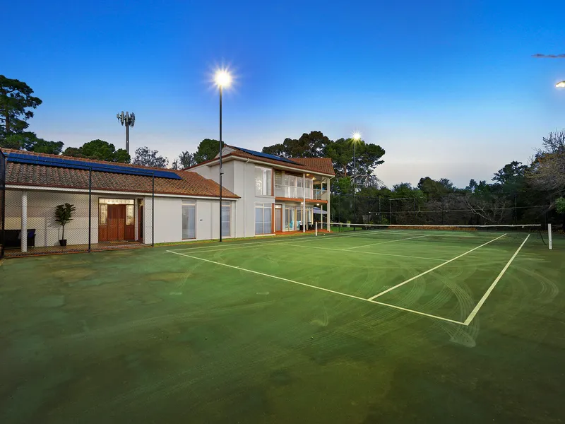 Architectural elegance with a world-class Kooyonga backdrop.