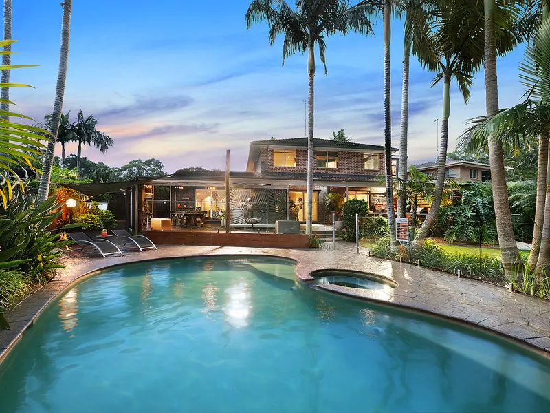 Spectacular entertainer's paradise on 1165sqm in fantastic location