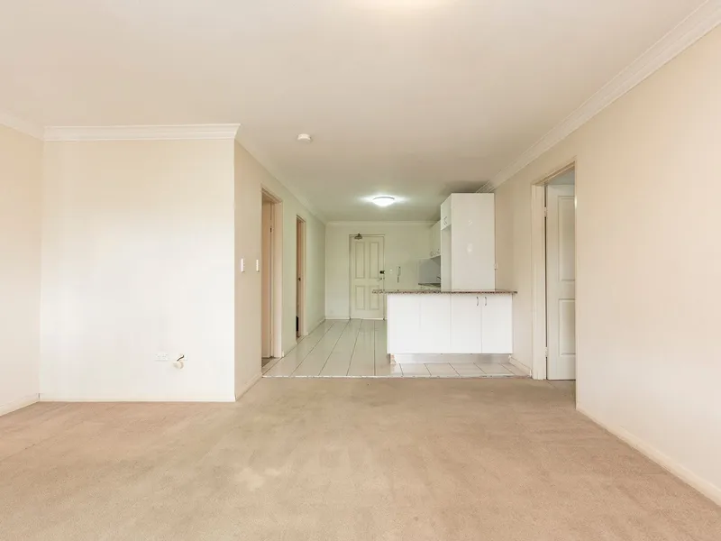 Three Bedroom Apartment with Parking!