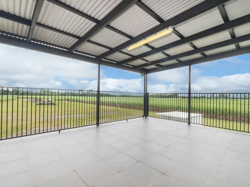 UPPER LEVEL HIGHSET WITH SWEEPING VIEWS OVER CANE FARM!