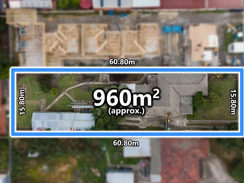 Developers' Delight! Weatherboard Residence on 960M2 (Approx)