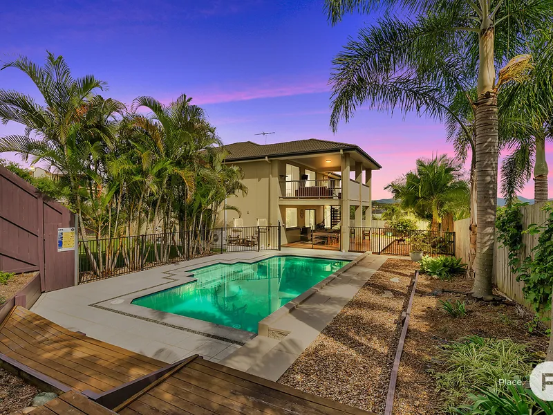 EXPANSIVE ENTERTAINER WITH MOUNTAIN OUTLOOK