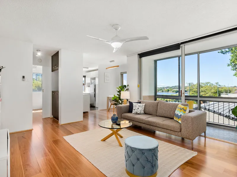 Light, Bright and Modern