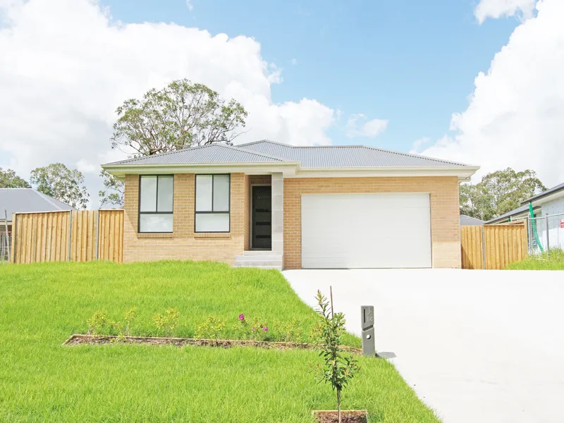 Brand New 4 Bedroom Home in Wyndham Ridge
