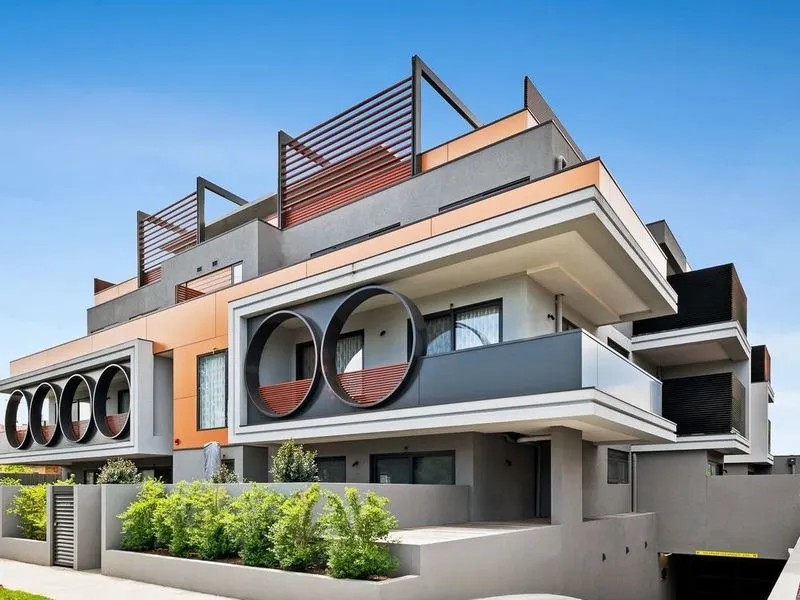 Stylish apartment living with two carparks.