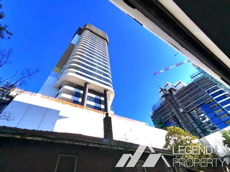 2 Bedroom Luxury with Water View & City View