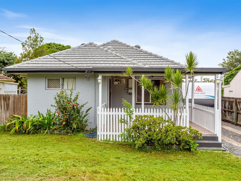 Picturesque Family Home!