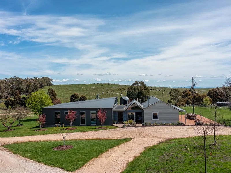 'The Pines' An Idyllic Lifestyle/Grazing Opportunity