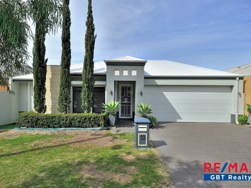 COME EXPERIENCE THE REMAX DIFFERENCE