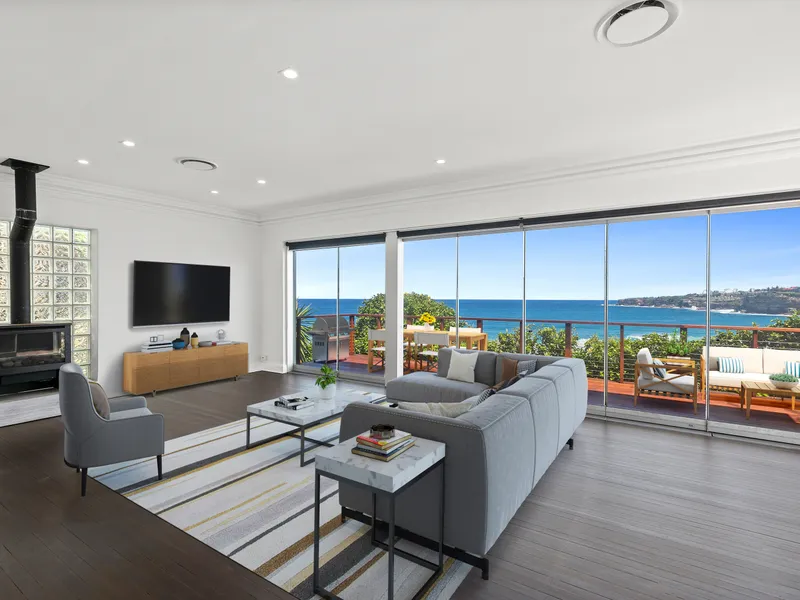 RARE DIRECT OCEANFRONT MACKENZIES BAY TAMARAMA