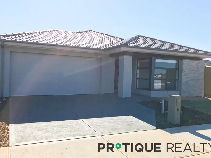 THORNHILL PARK | 4B2B2C | Rockbank Thornhill Estate