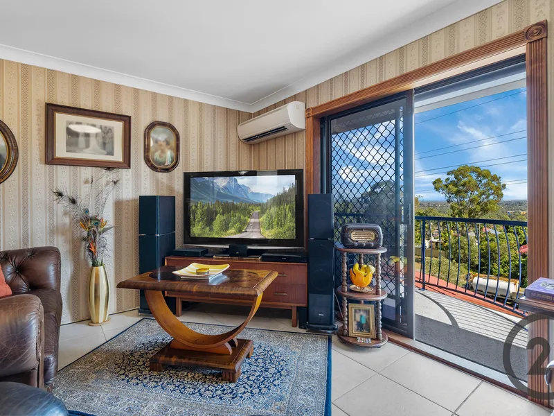 Top Floor Unit With Breath Taking Views