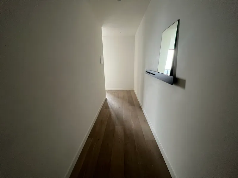 Level 44, 1 Bedroom, Partly Furnished, Empire