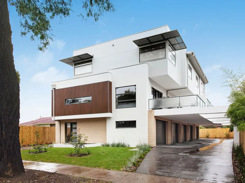 Luxury 2 bedroom + study residence - 50% STAMP DUTY CONCESSION FOR ALL BUYERS!