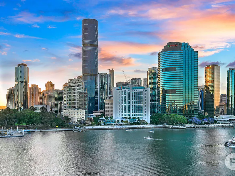 Luxury riverfront residence with one of Brisbane’s best views!