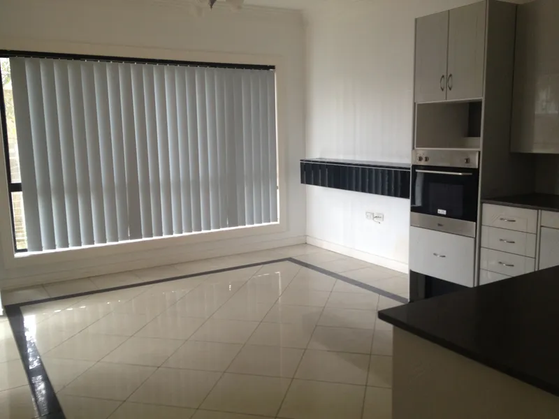 4 Bedroom beauty in Georges Hall!