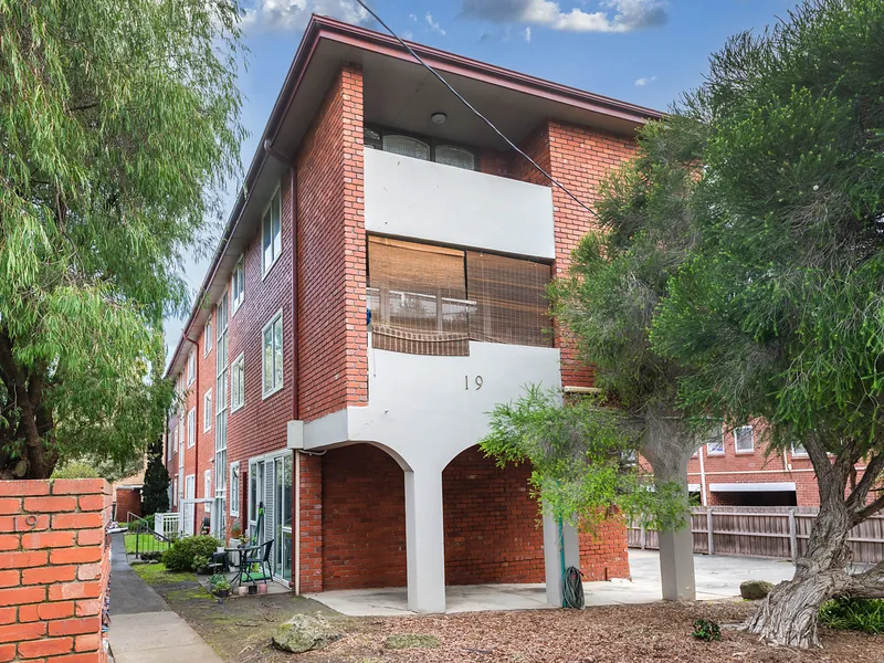 Private apartment nestled in quiet residential street